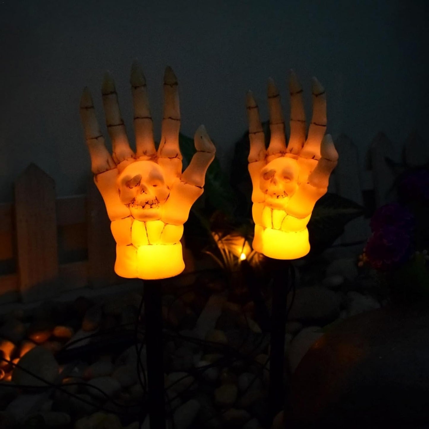 Halloween Decoration Outdoor Luminous Skeleton Hands - LED Solar Lights - LitNest